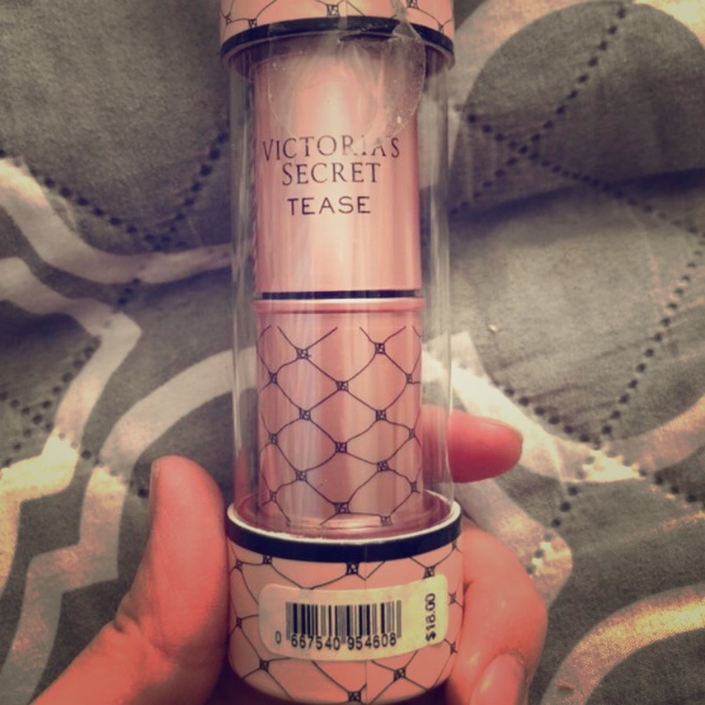 Victoria’s Secret Tease Solid Fragrance